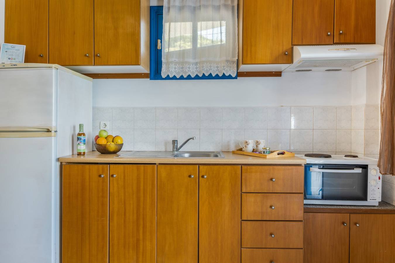 Appartement entier, Appartement 'No 2' avec vue sur la mer, Wi-Fi et climatisation in Karpathos