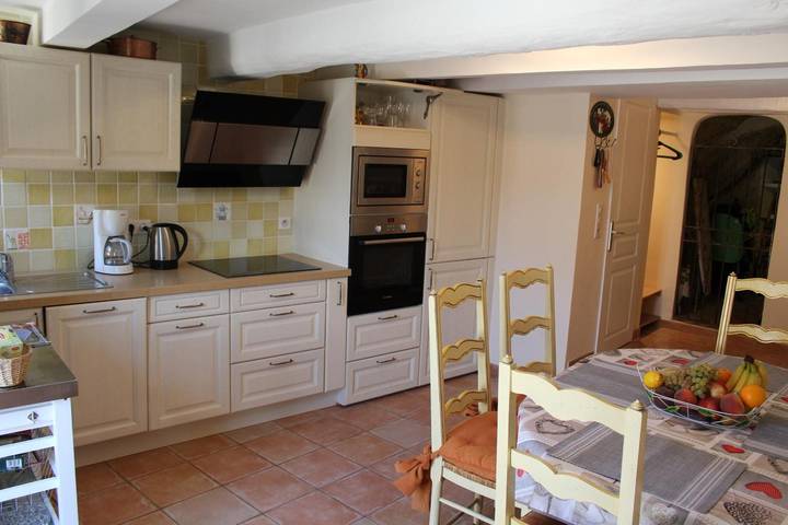 Casa vacanze 'Au Bon Accueil' con vista montagna, terrazza privata e Wi-Fi in Fayence, Draguignan e dintorni