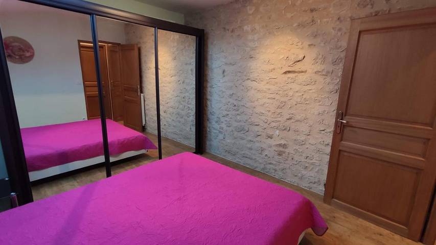 Gîte pour 3 personnes, avec vue à Sauzet (Lot) - 2