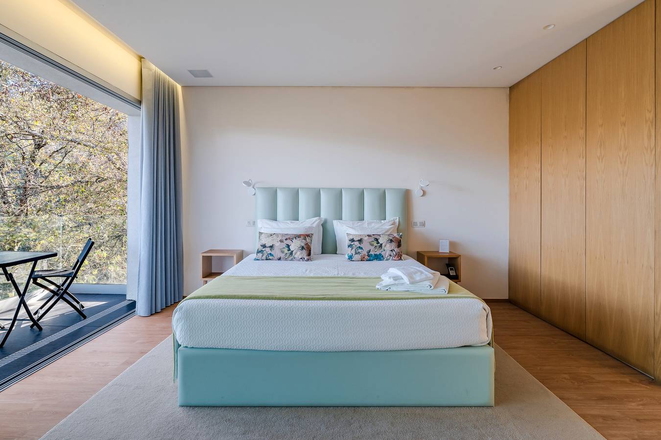 Zimmer 'Quarto Queen 3 - Oak Nature' mit Gemeinschaftspool, gemeinsamer Terrasse und Wi-Fi in Ventosa (Gerês), Ventosa e Cova
