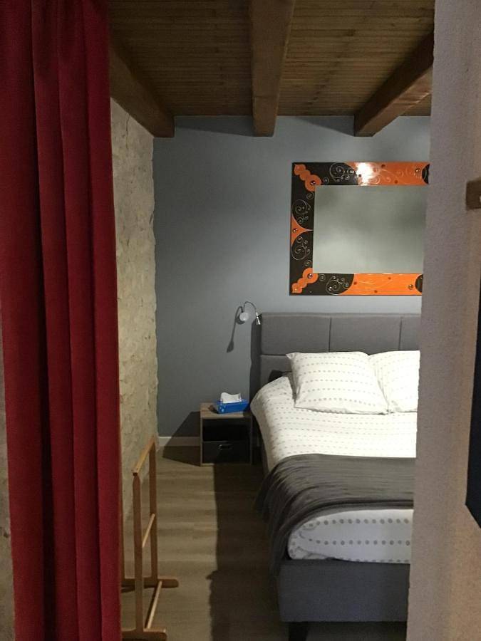 Location de vacances pour 5 personnes, avec jardin à Civaux - 4