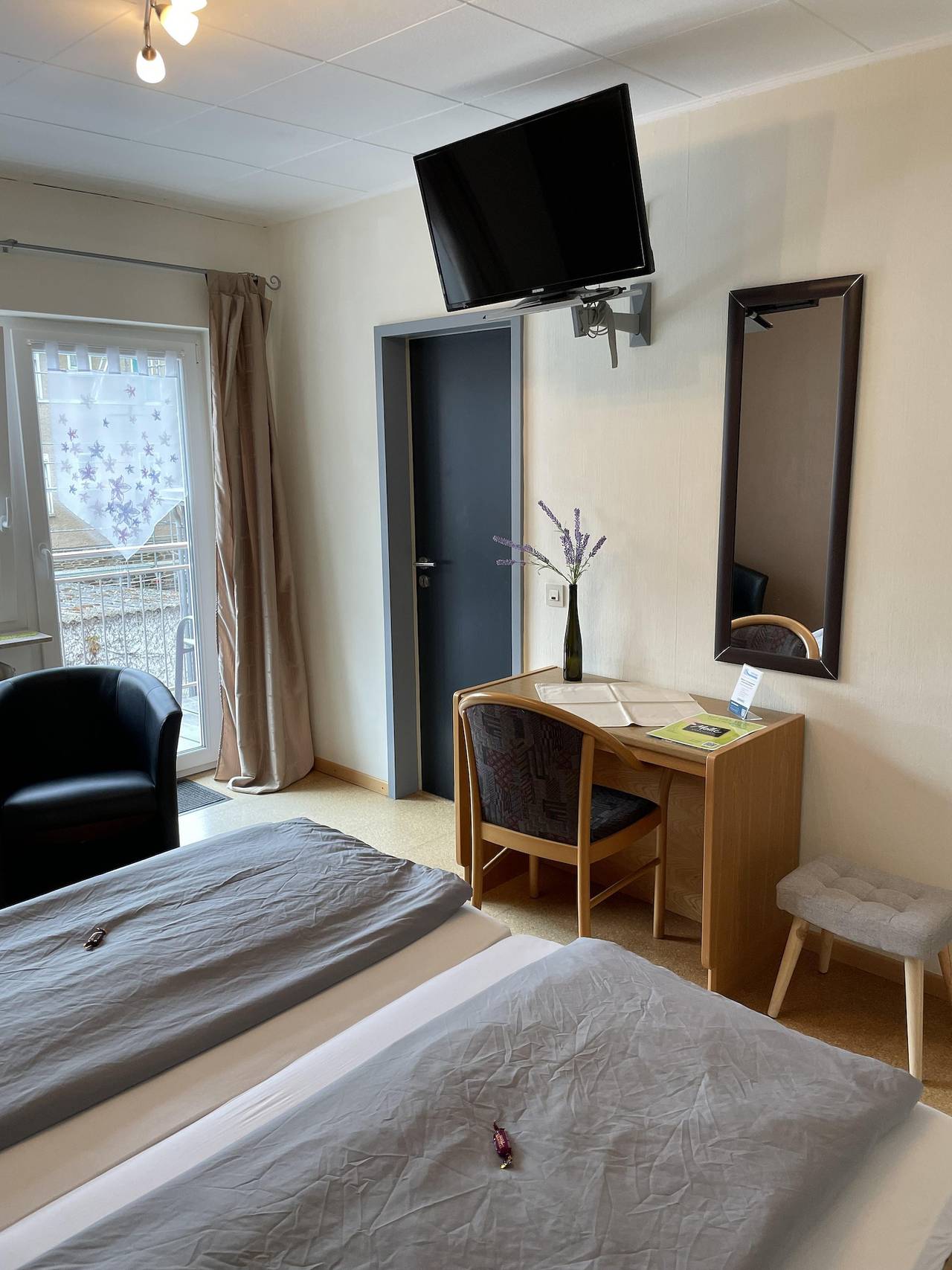 Chambre à deux lits, balcon couvert in Traben-Trarbach, Région de Bernkastel-Kues