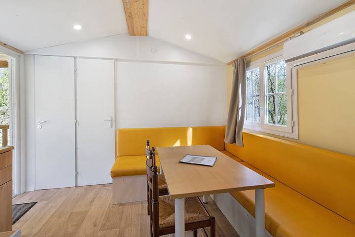 Camping pour 6 personnes, avec jardin et bassin pour enfant, animaux acceptés en Dordogne - 4