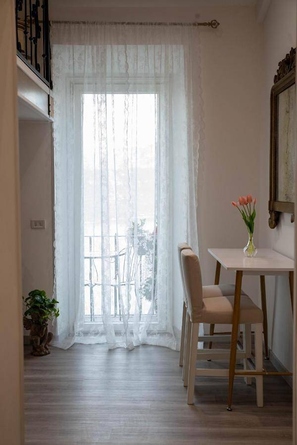 B&B Carpe Diem vista lago in Castel Gandolfo, Castelli Romani