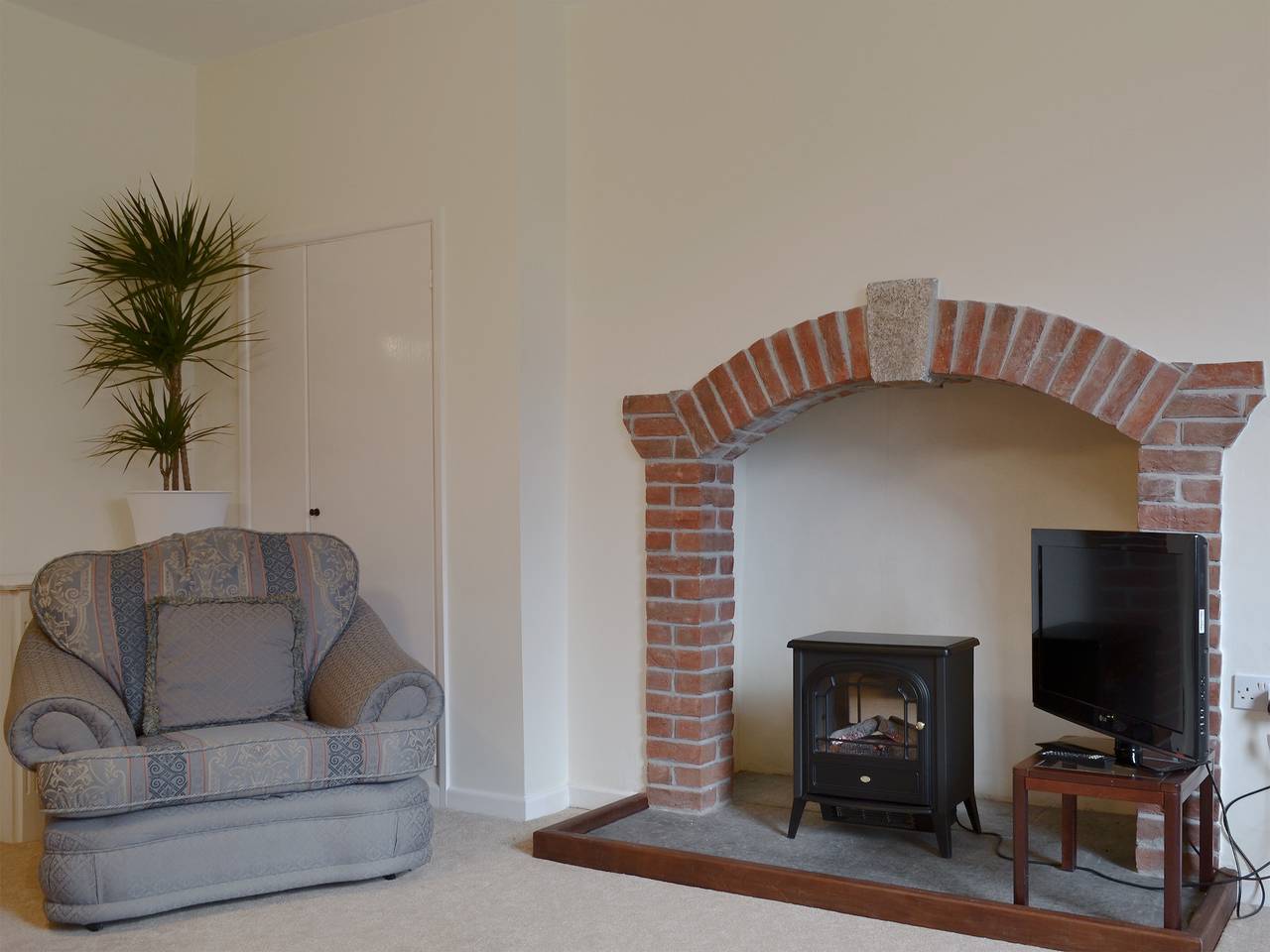 Isolda's - Ukc3905 in Lostwithiel, Cornwall