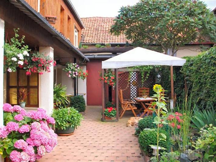 Ferienwohnung für 5 Personen, mit Garten - 1