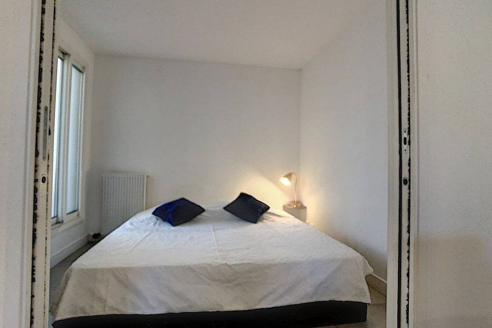 Ganze Wohnung, Superb duplex apartment 200 m from the sea and town center in Cannes La Bocca, Cannes