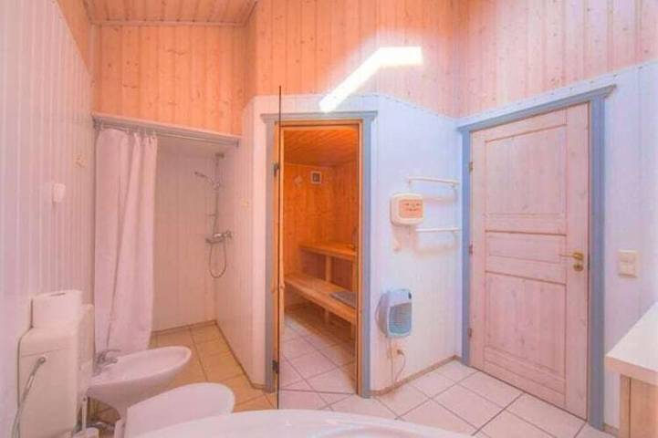Ferienpark für 3 Personen, mit Terrasse und Sauna in Rechlin - 4