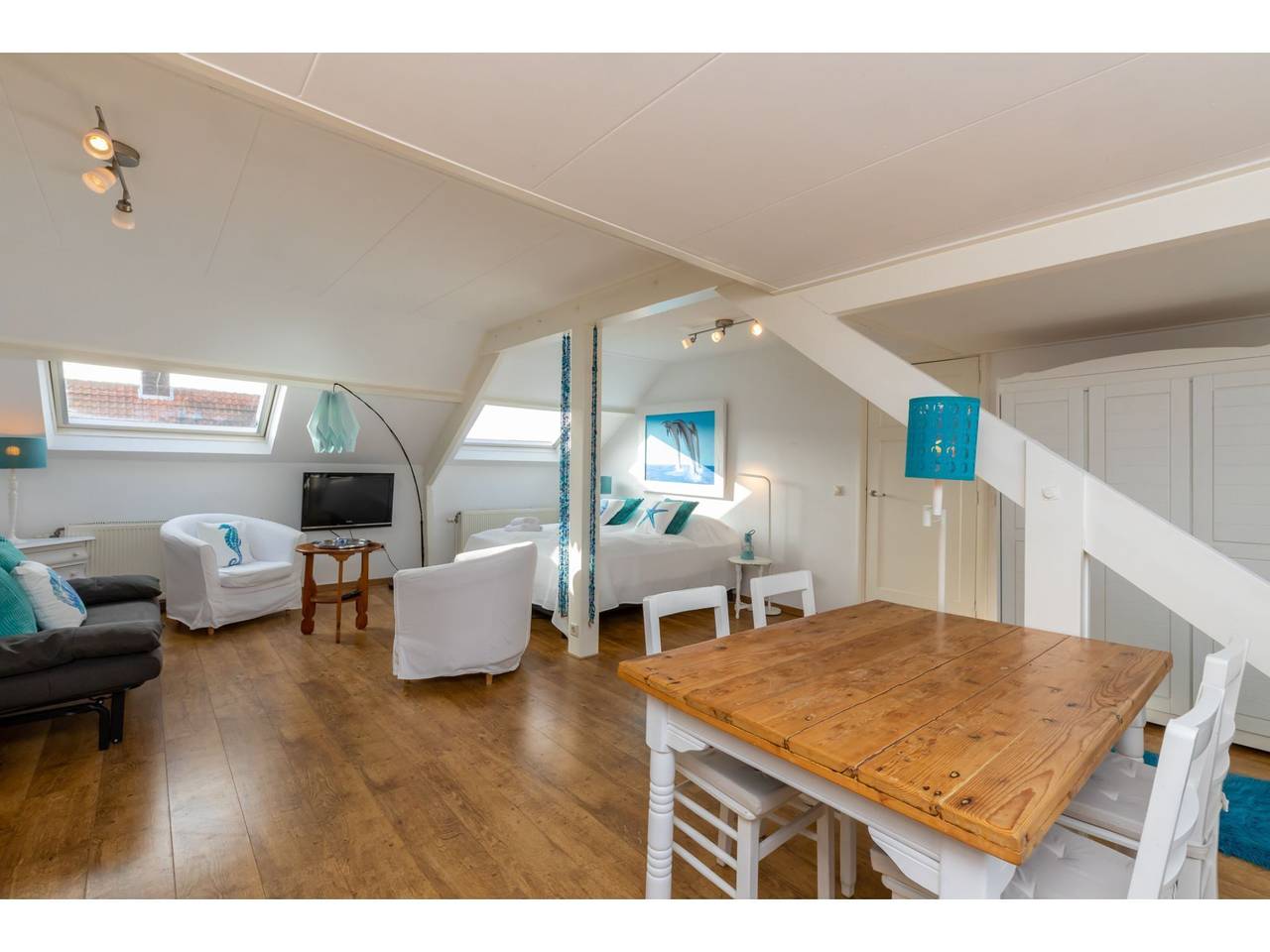 Geheel appartement, Licht appartement vlakbij het strand in Westkapelle, Walcheren