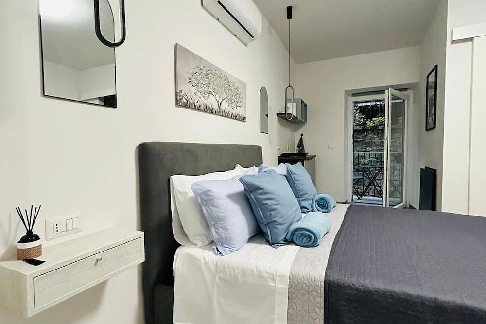 Welchome Vitorchiano double room with balcony in Vitorchiano, Provincie Viterbo