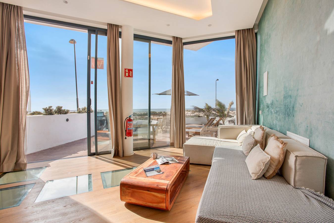 Appartement entier, Appartement de Vacances 'Maar Suites Cotillo 1 - Face à la Mer' avec Vue sur Mer, Terrasse Privée et Wi-Fi in Playa Los Lagos, La Oliva