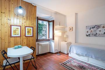 Gîte pour 2 personnes, avec jardin à Côme
