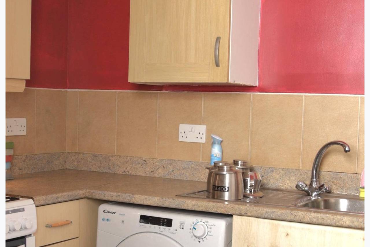 3 Bedroom House Sleeps 9 - Garden - Pets Welcome in Gran Mánchester