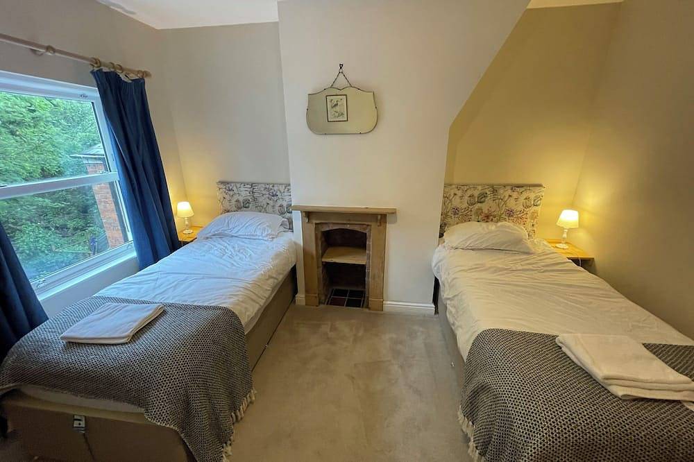 Beautiful Comfortable Character House in Central Stafford  in Stafford, Staffordshire