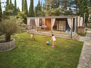 Ferienhaus für 4 Personen, mit Garten und Pool sowie Sauna und Whirlpool in Slowenien