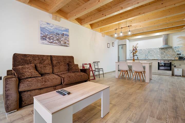 Chalet para 8 personas, con balcón, Se admiten mascotas en Aragón - 3