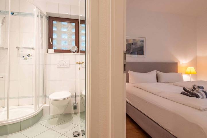 Ganze Wohnung, Schöne 2-Zimmer Ferienwohnung mit ca. 45 m², für bis zu 2 Personen in Wenningstedt, Sylt