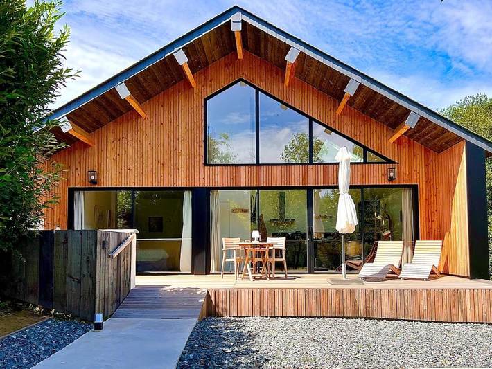 Location de vacances pour 2 personnes, avec sauna ainsi que jardin et vue, animaux acceptés à Veulettes-sur-Mer