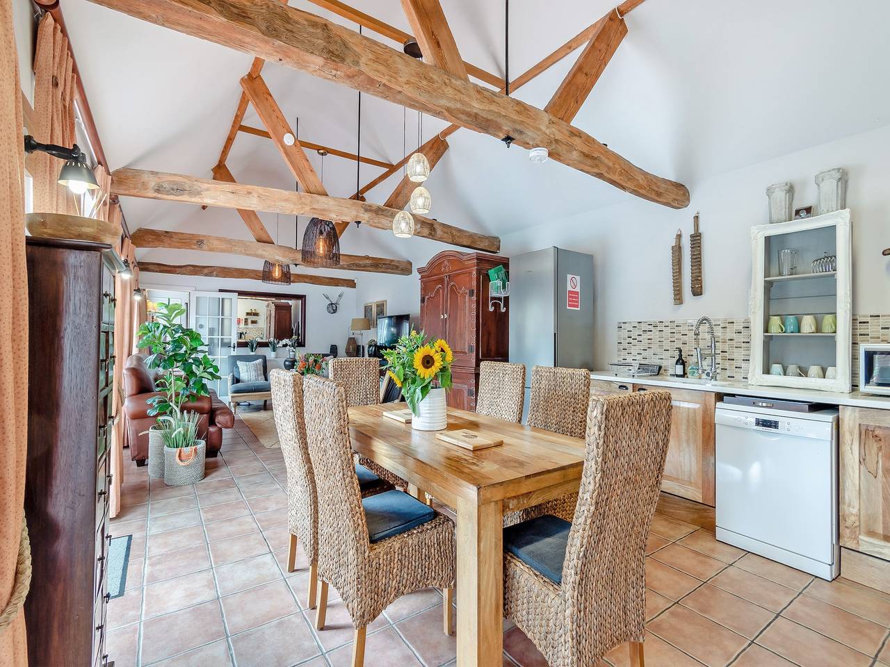 The Cottage - Uk49370 in Woking, Surrey