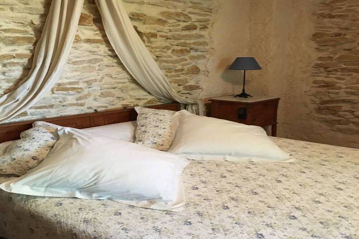 Chambre d’hôte pour 15 personnes, avec jardin et piscine à Piolenc - 2