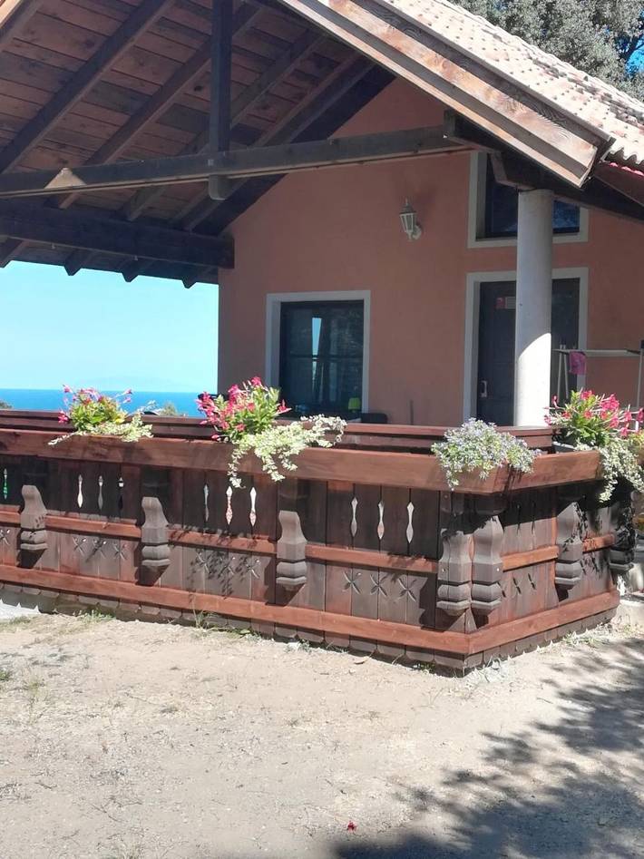Location de vacances pour 6 personnes, avec vue et jardin à San-Giuliano - 2