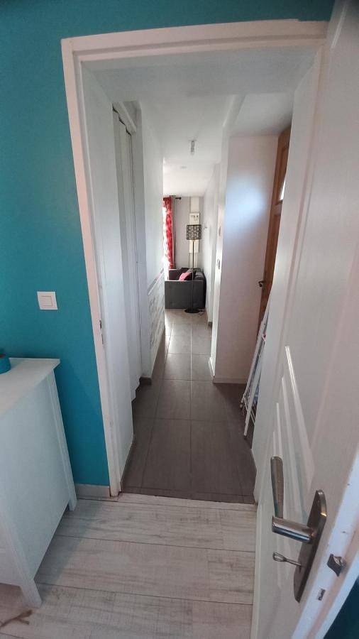 Appartement entier, Bonheur des prés, T2 jardin, parking in Chaponost, Lyon et ses environs