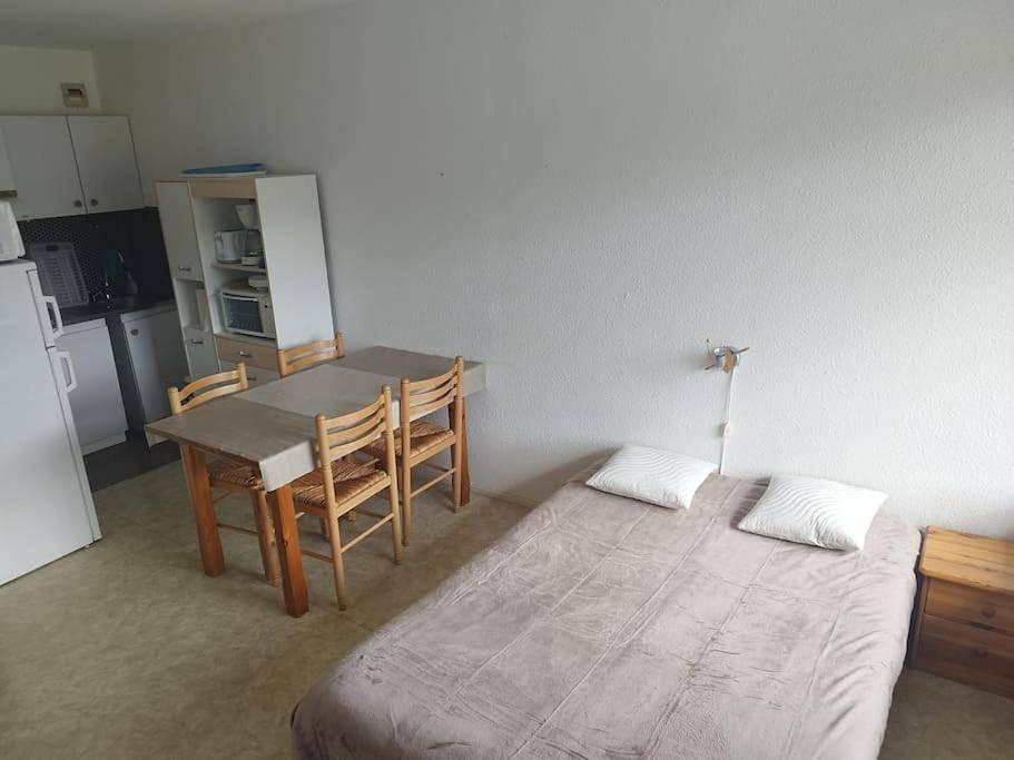 Appartement entier, One-Bedroom Apartment in Luchon-Superbagnères, Saint-Aventin