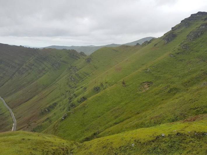 Casa rural para 12 personas, con vistas y jardín, Familias con niños en Espinosa de los Monteros - 4