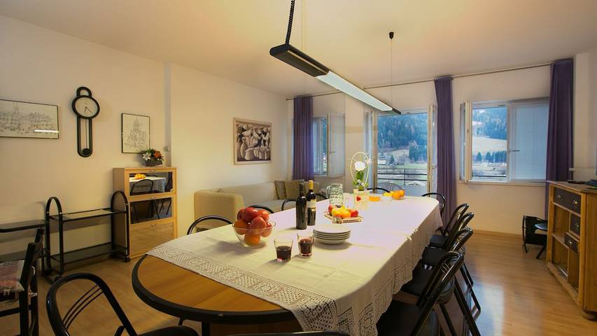 Appartamento per 8 persone, con balcone in Predazzo
