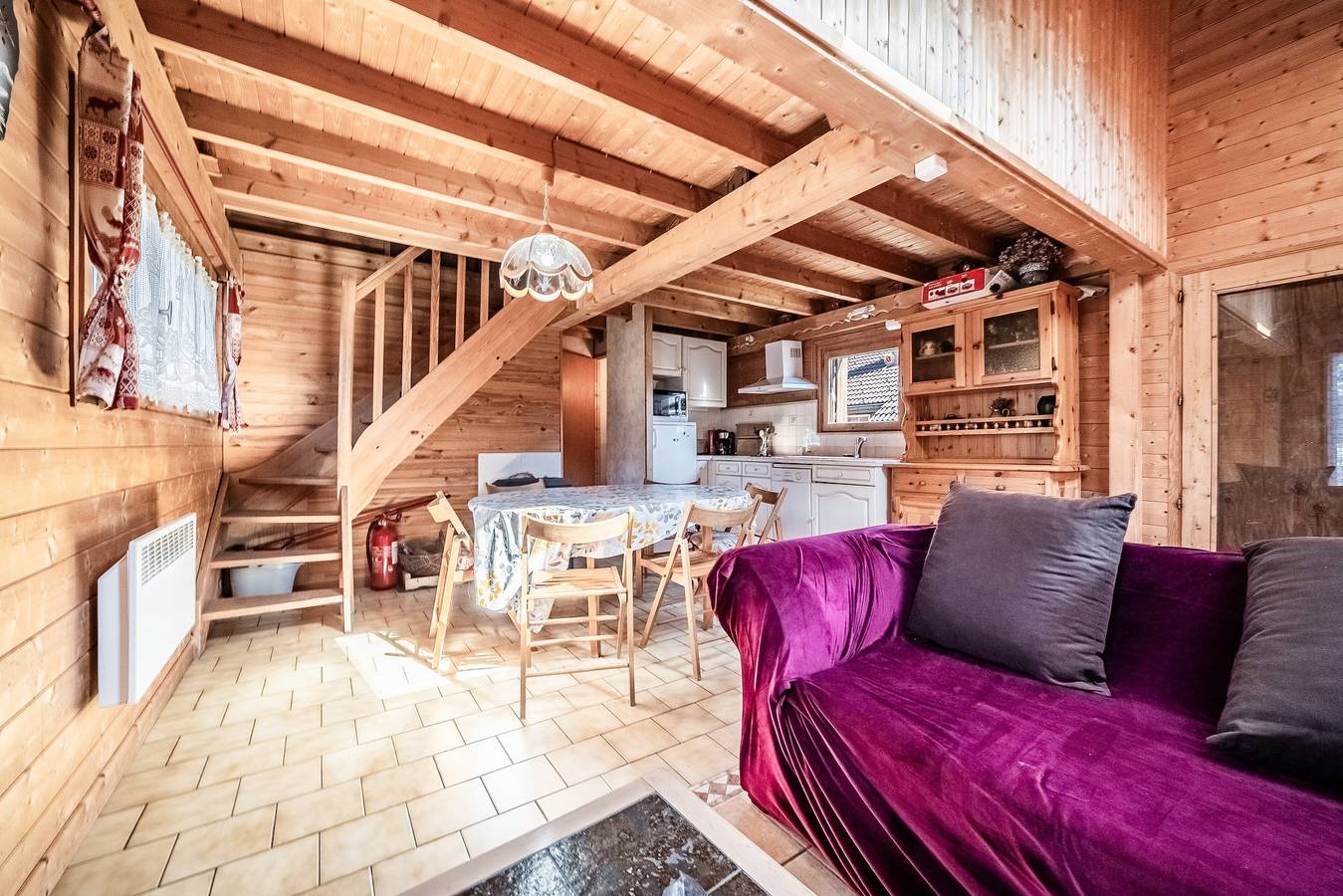 Chalet « 6p Classique - Les Biches » : vue montagne, terrasse privée et Wi-Fi in Verchaix, Région de Bonneville