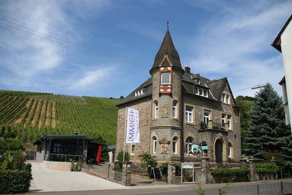 Ganze Ferienwohnung, 2-Bettwohnung - Nr. 3 in Enkirch, Bernkastel-Kues & Umgebung