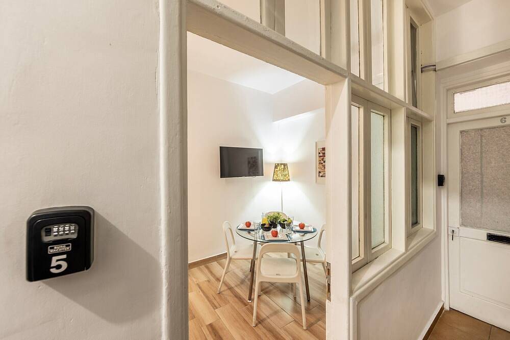 Entire apartment, 1 bedroom Apartment Nicosia-Ledras in Nicosia, South Cyprus