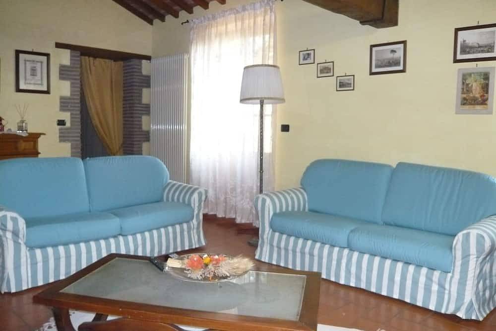 Ein großes Ferienhaus mit Pool in der Toskana an der Grenze zu Umbrien in Anghiari, Valtiberina
