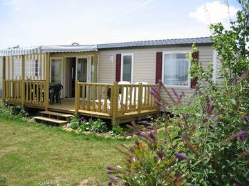 Mobil home pour 6 personnes, avec bassin pour enfant à Challans
