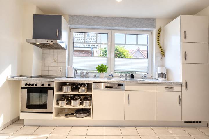 Ferienhaus für 6 Personen, mit Terrasse und Garten sowie Ausblick in Duhnen - 4