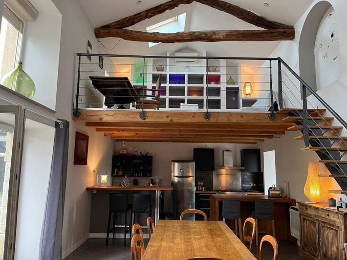 Location de vacances pour 7 personnes, avec vue ainsi que jardin et piscine à Mouzieys-Panens - 2