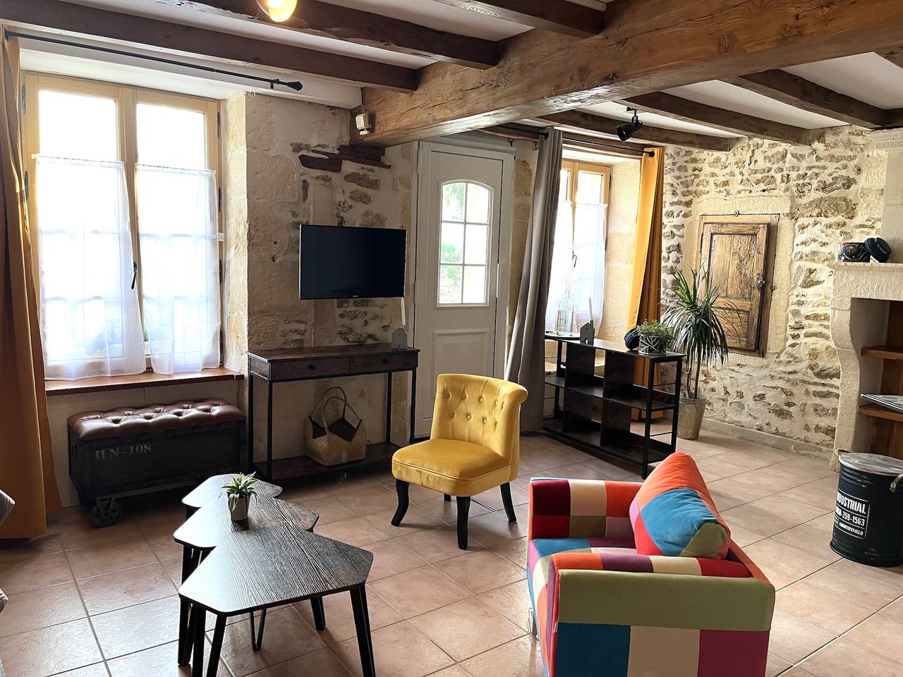 Petite maison 'La Cassine' avec terrasse partagée, jardin partagé et Wi-Fi in Taillant, Région de Saint-Jean-d'Angély