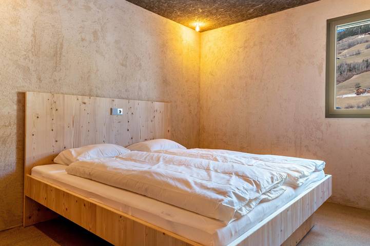 Gîte pour 3 personnes, avec jardin à Funes - 4