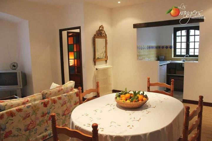 Chambre d’hôte pour 2 personnes, avec vue ainsi que jardin et piscine sur la Côte d'Azur - 4