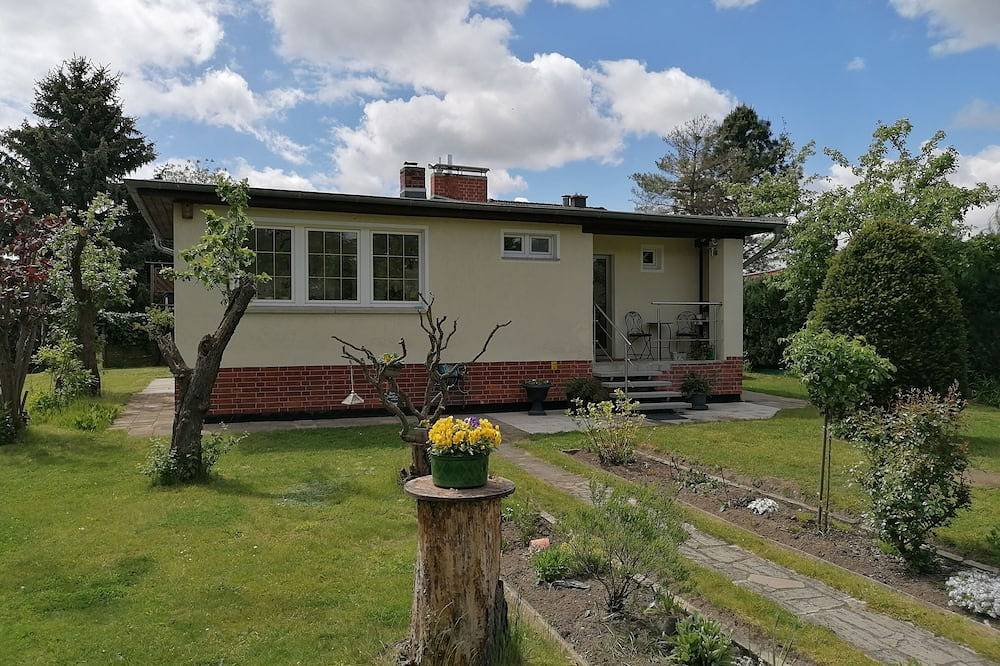 Ferienhaus am Stadtrand von Berlin in Schönefeld, Dahme-Spreewald