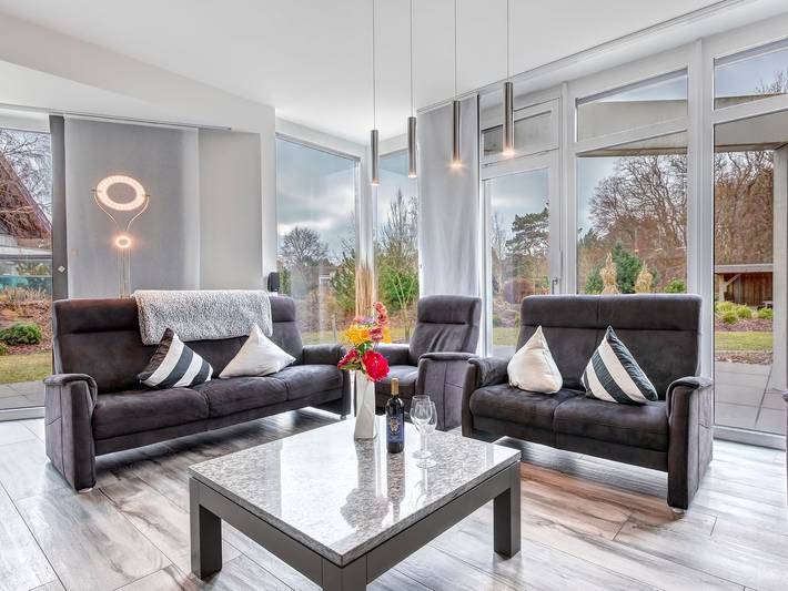 Ferienhaus Elysium - Karl mit Sauna, WLAN und 400 m zum Sandstrand in Karlshagen in Karlshagen, Usedomer Norden