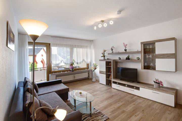 Ferienwohnung für 4 Personen, mit Balkon in Boppard