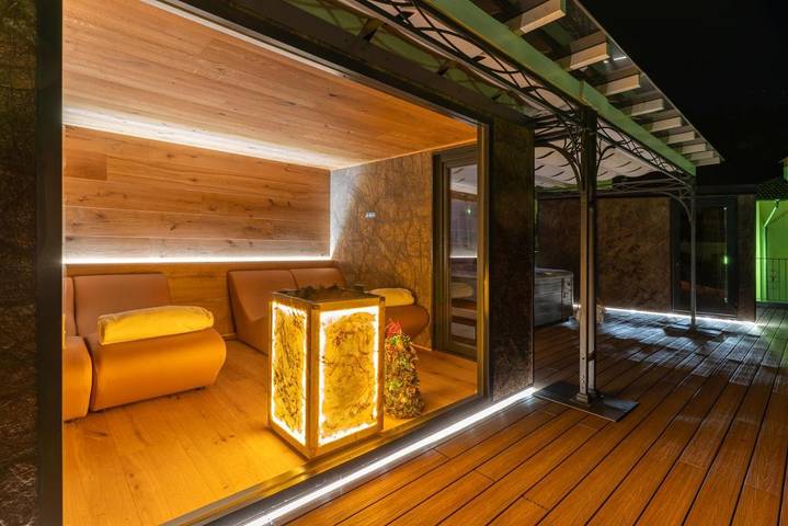 Hôtel pour 2 personnes, avec terrasse, animaux acceptés à San Lorenzo in Banale - 2