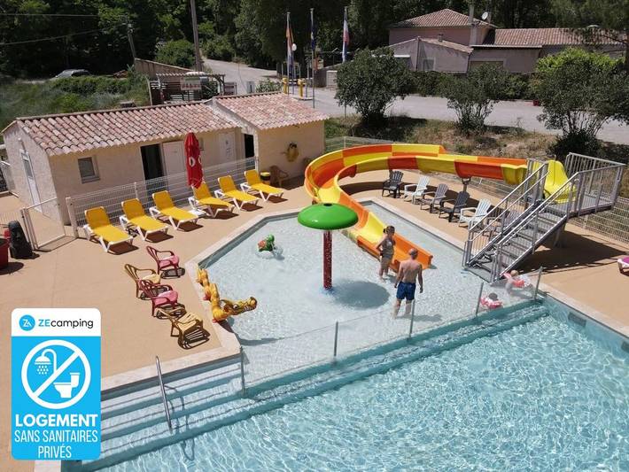 Gîte pour 7 personnes, avec bassin pour enfant dans les Alpes-de-Haute-Provence - 2