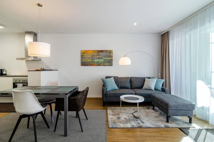 Geheel appartement, Appartement 'Alex' met privéterras, balkon en wifi in Überlingen, Region Bodensee-Oberschwaben