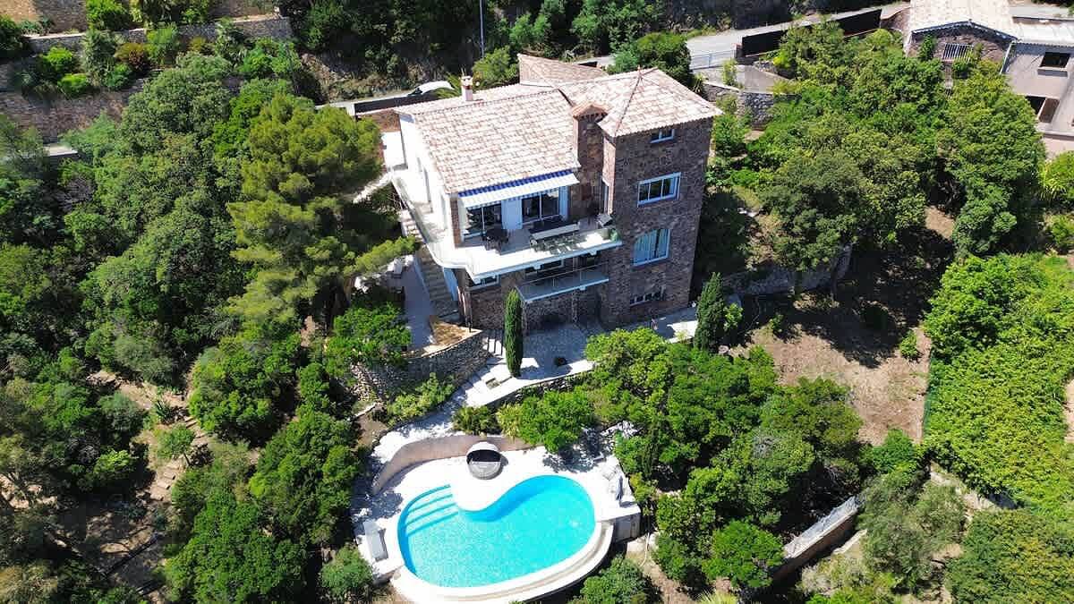 Villa pour 10 personnes avec balcon/terrasse in Les Issambres, Roquebrune-sur-Argens