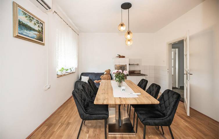 Charmante 2-Zimmer-Wohnung mit Pool, in der Nähe der Drau in Koprivnica-Krizevci