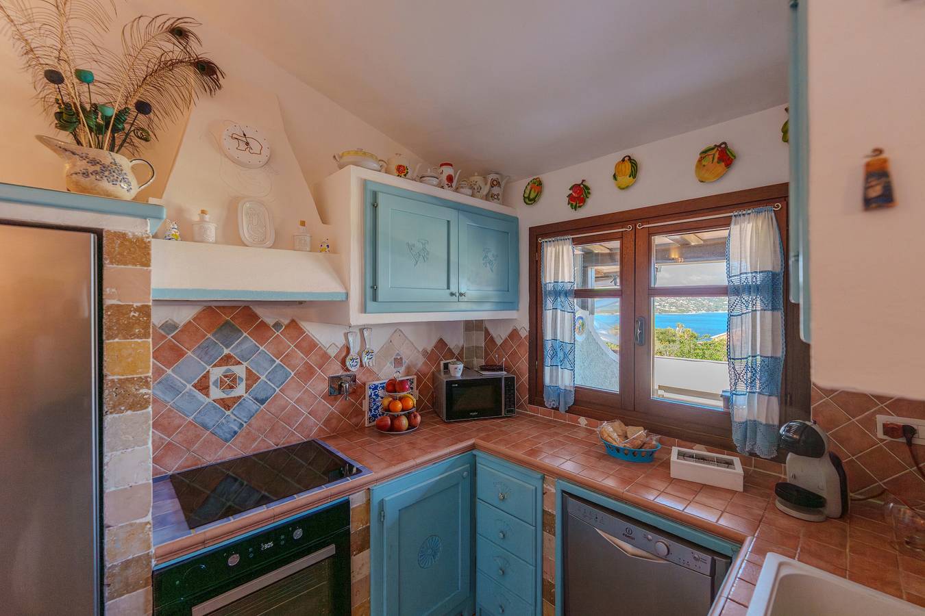 Entire apartment, Apartment 'La Terrazza sul Mare' with Sea View, Terrace & Wi-Fi in Palau (town), Palau (Sardinia)
