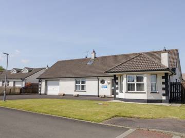 Gîte pour 13 personnes, avec jardin dans Irlande du Nord