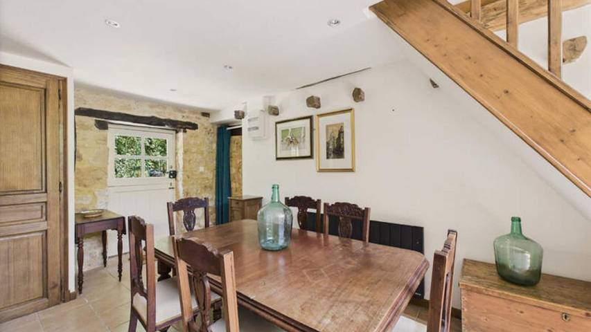 Gîte pour 8 personnes, avec piscine et jardin, animaux acceptés à Salignac-Eyvigues - 3